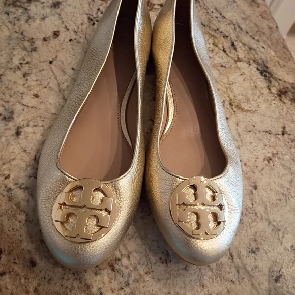 Tory Burch Metallic Gold Flat 11 These Are Perfection! Never Worn! MSRP$350 - Picture 3 of 14